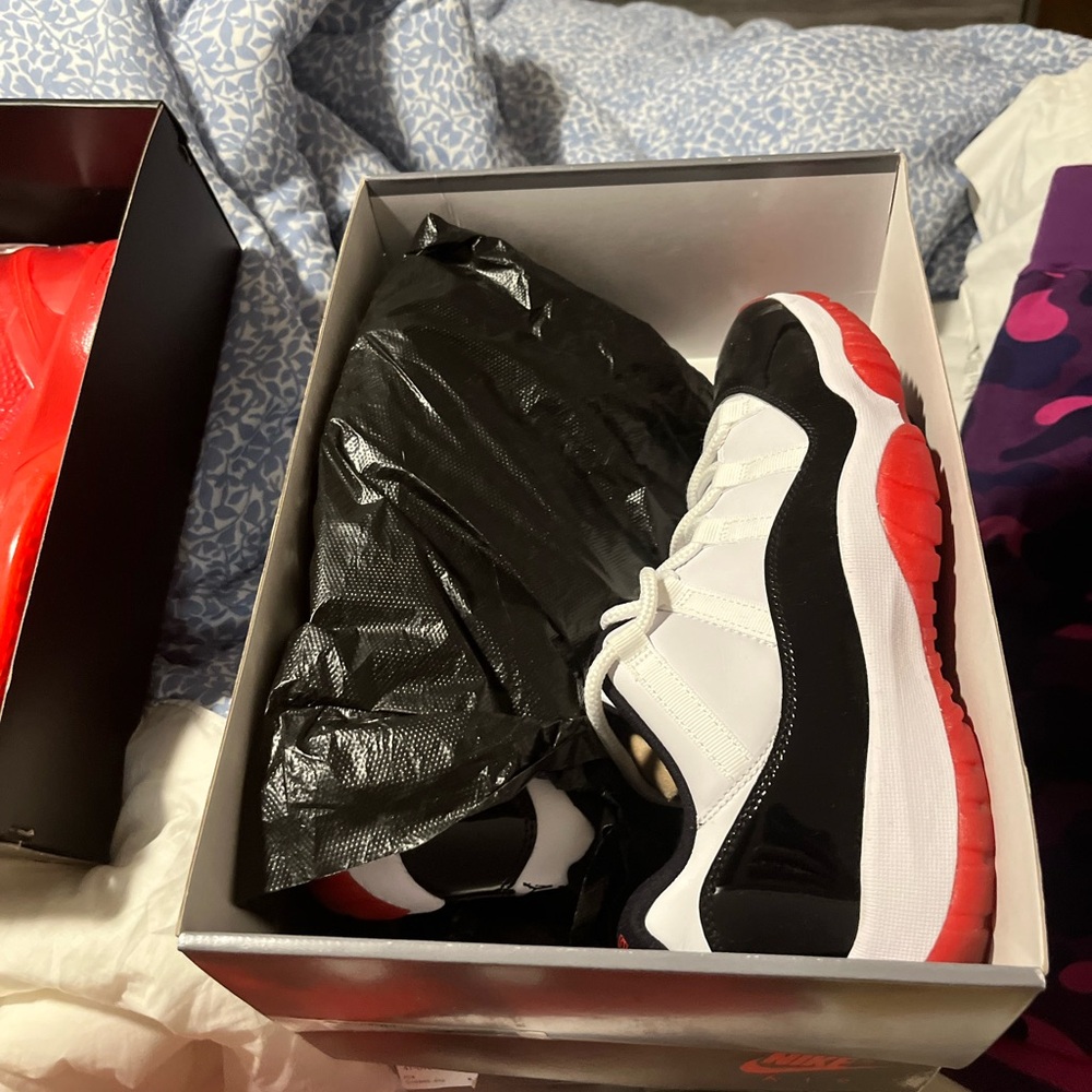 Air Jordan low 11’s retro ‘Reverse Bred’ 2015